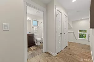 23224 Edmonds Way, Edmonds, WA 98026 - Photo 24