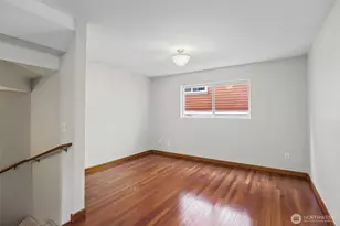920 SW Holden St, Seattle, WA 98106 - Photo 10