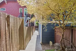 920 SW Holden St, Seattle, WA 98106 - Photo 2