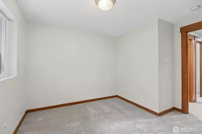 920 SW Holden Street #B, Seattle, WA 98106 - Photo 6