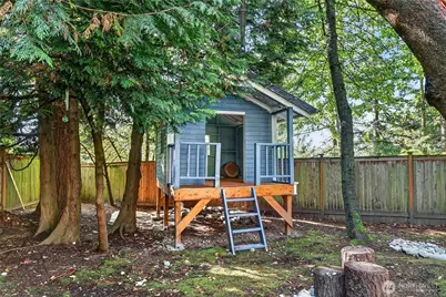 2300 126th Avenue NE, Bellevue, WA 98005 - Photo 32