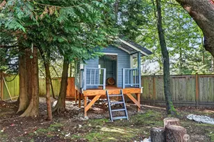 2300 126th Ave NE, Bellevue, WA 98005 - Photo 32
