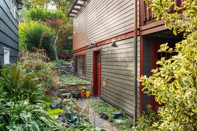 6705 56th Avenue S, Seattle, WA 98118 - Photo 34