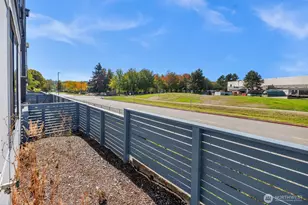 21816 24th Ave SE, Bothell, WA 98021 - Photo 22