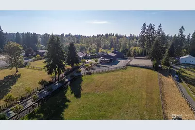 5501 Ward Avenue SE, Auburn, WA 98092 - Photo 10