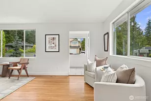 1723 NE 92nd St, Seattle, WA 98115 - Photo 12