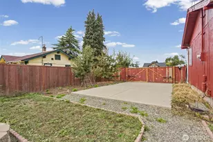 2210 E Harrison St, Tacoma, WA 98404 - Photo 14