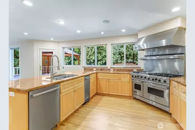5209 Vine Court NE, Olympia, WA 98516 - Photo 16