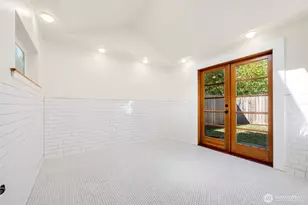 8007 Wallingford Ave N, Seattle, WA 98103 - Photo 22