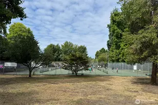 8007 Wallingford Ave N, Seattle, WA 98103 - Photo 30