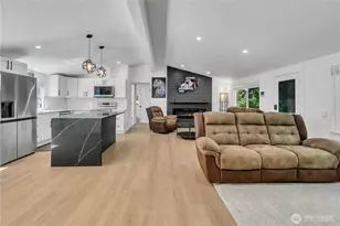 22002 196th Ave SE, Renton, WA 98058 - Photo 6