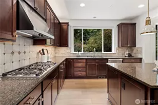 16809 NE 120th St, Redmond, WA 98052 - Photo 8