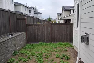 33533 Juniper Ave SE, Black Diamond, WA 98010 - Photo 12