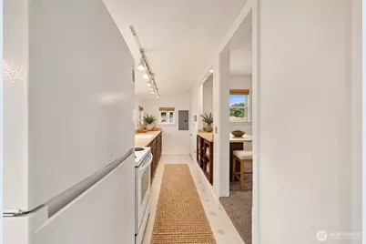 12205 44th Avenue S, Tukwila, WA 98178 - Photo 8