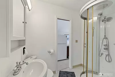 12205 44th Avenue S, Tukwila, WA 98178 - Photo 16