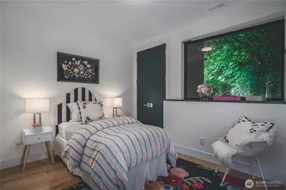 1017 California Lane SW, Seattle, WA 98116 - Photo 26