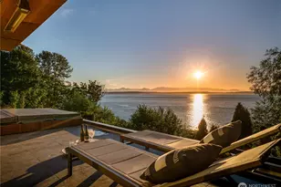1017 California Ln SW, Seattle, WA 98116 - Photo 36