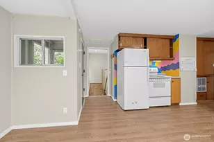1370 NE Vena Ave, Bremerton, WA 98311 - Photo 8