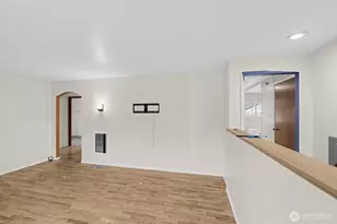 1370 NE Vena Ave, Bremerton, WA 98311 - Photo 4
