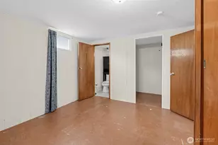 1370 NE Vena Ave, Bremerton, WA 98311 - Photo 28