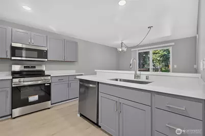 14430 40th Avenue W, Lynnwood, WA 98087 - Photo 32