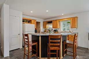 27078 Wagner Cir NE, Kingston, WA 98346 - Photo 8