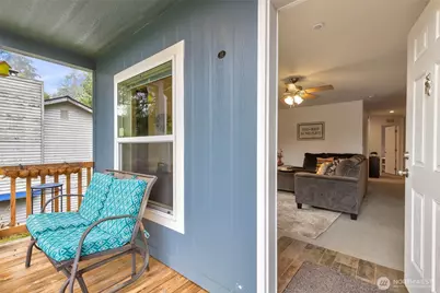 27078 Wagner Circle NE, Kingston, WA 98346 - Photo 4