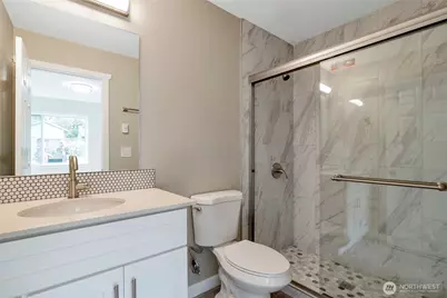 9329 53rd Avenue S #2, Seattle, WA 98118 - Photo 10