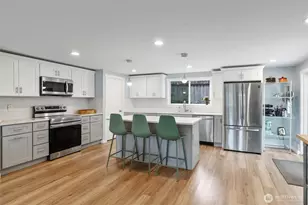 9329 53rd Ave S, Seattle, WA 98118 - Photo 4