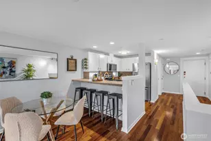 2230 Yale Ave. E., Seattle, WA 98102 - Photo 6