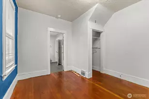 108 NE 61st St, Seattle, WA 98115 - Photo 18
