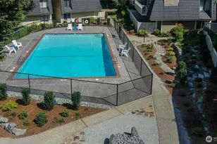 9904 NE 124th St, Kirkland, WA 98034 - Photo 28