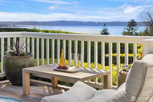 8429 NE 7th St, Medina, WA 98039 - Photo 2
