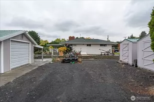 20271 Linden Rd NW, Soap Lake, WA 98851 - Photo 8
