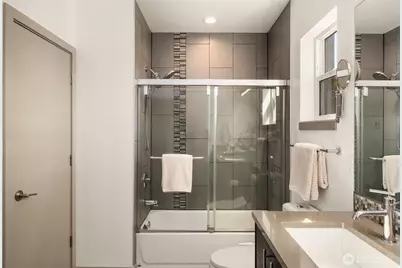 2450 NW 61st Street, Seattle, WA 98107 - Photo 14