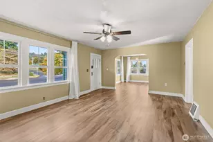 803 Fowler St, Raymond, WA 98577 - Photo 6