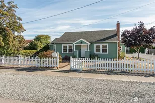 230 N 3rd Ave, Sequim, WA 98382 - Photo 6