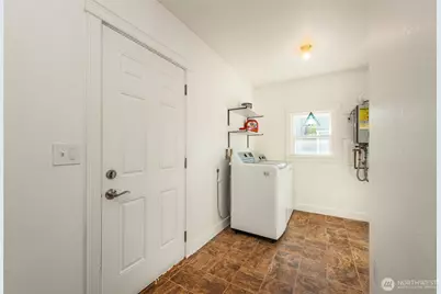 230 N Third Avenue, Sequim, WA 98382 - Photo 28