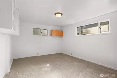 22004 SE 295th Place, Black Diamond, WA 98010 - Photo 32