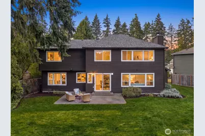 8748 NE Rosario Place, Bainbridge Island, WA 98110 - Photo 2