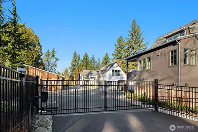 2218 NE 125th Street, Seattle, WA 98125 - Photo 24