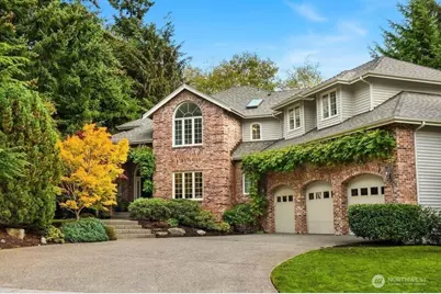 1176 Alexander Place NE, Bainbridge Island, WA 98110 - Photo 1