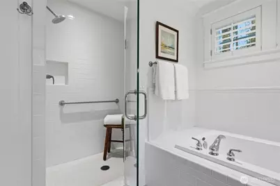 474 Glen Hollow Place SW, Bainbridge Island, WA 98110 - Photo 24