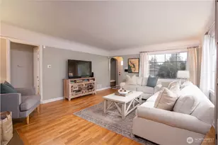 3911 N 8th St, Tacoma, WA 98406 - Photo 8