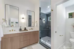 121 N 136th St, Seattle, WA 98133 - Photo 22