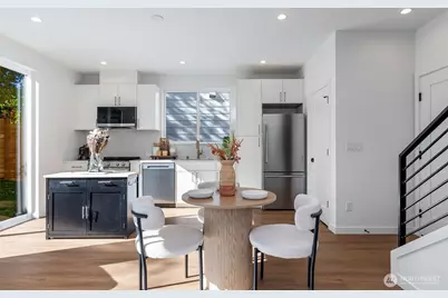 127 N 136th Street, Seattle, WA 98133 - Photo 8