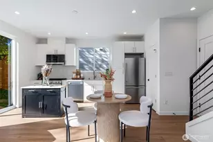 127 N 136th St, Seattle, WA 98133 - Photo 8
