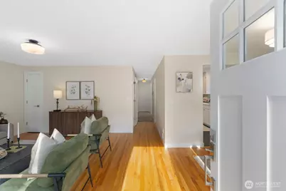3318 20th Avenue S, Seattle, WA 98144 - Photo 2