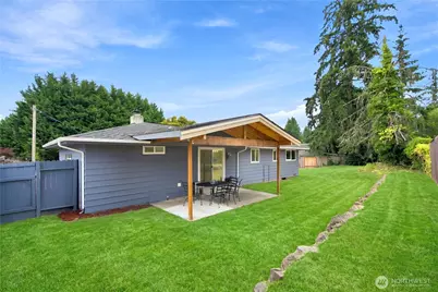 2525 Edmonds Avenue NE, Renton, WA 98056 - Photo 16