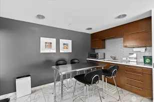 2911 2nd Ave, Seattle, WA 98121 - Photo 20
